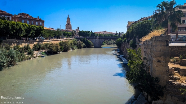 Gazpacho by the river in Murcia